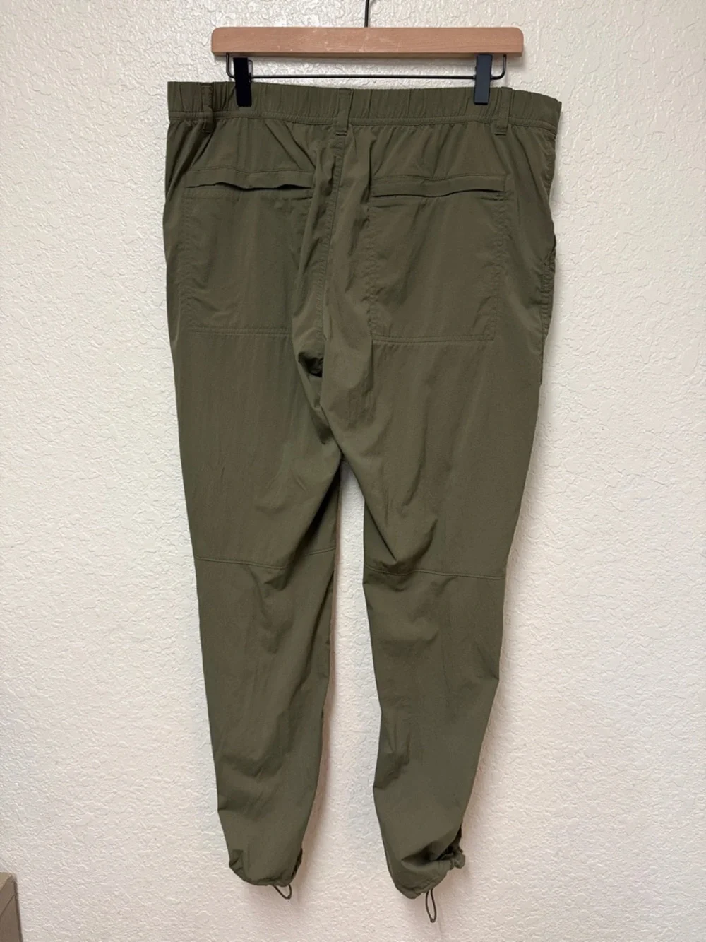 REI Olive Green Casual Cargo Pants Size 14 - Picture 14 of 16